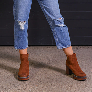 Jeans Boot Cut By Inc In Blue, Size: 18